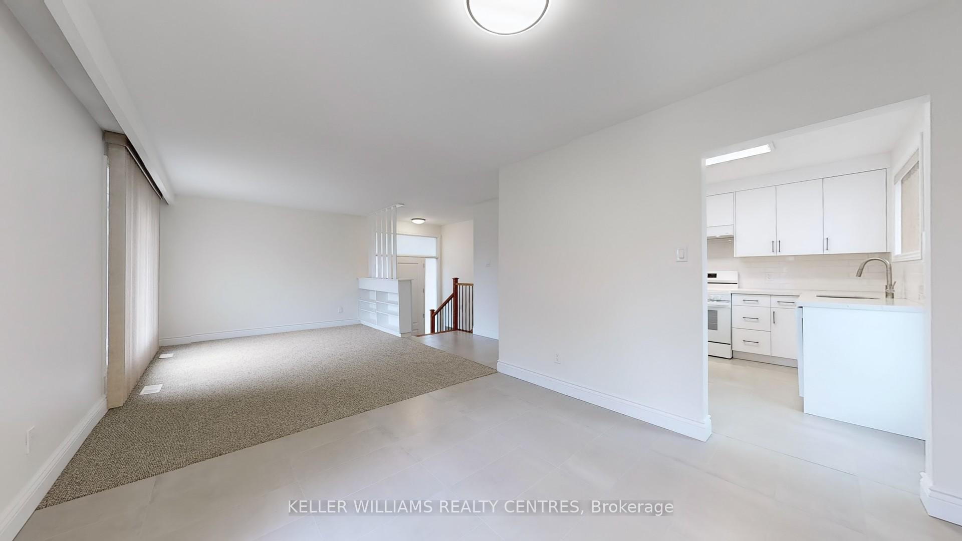 Photo 7 of 14 Algonquin Crescent, Aurora, Aurora Heights — HOMEH