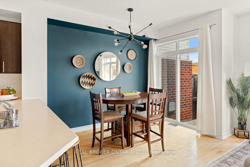 Photo 13 of 238 Jersey Tea Circle, Ottawa, Riverside South/Gloucester Glen — HOMEH