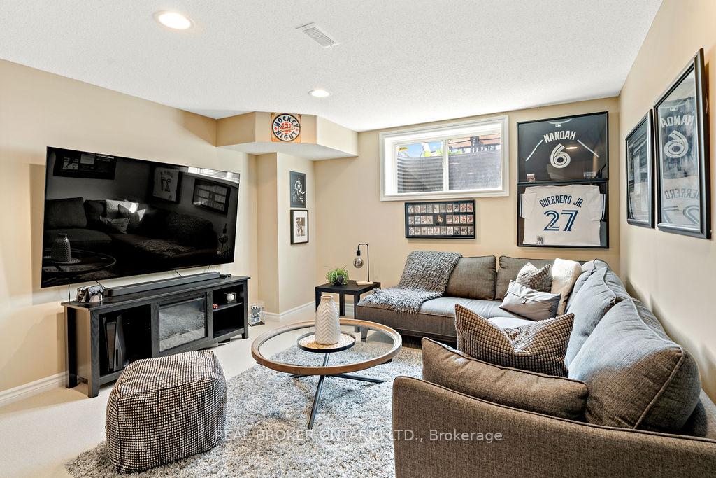 Photo 27 of 238 Jersey Tea Circle, Ottawa, Riverside South/Gloucester Glen — HOMEH