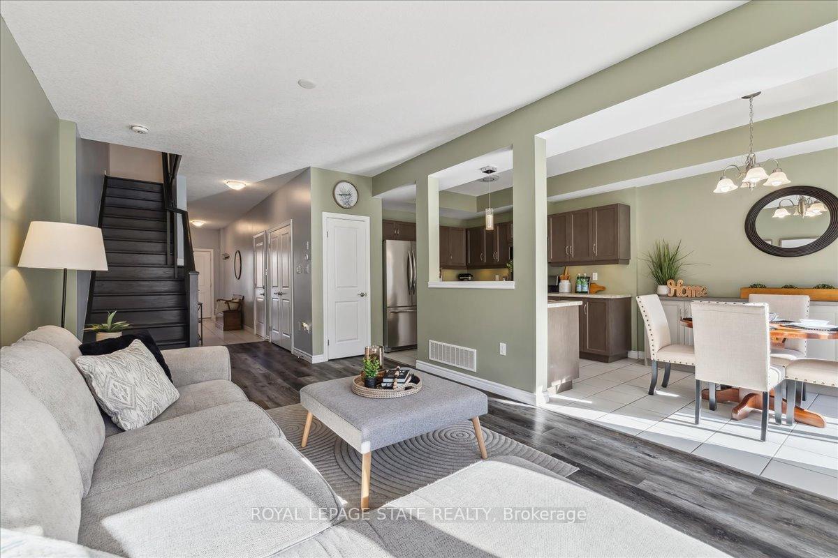 Photo 16 of 127 Kinsman Drive, Hamilton, Binbrook — HOMEH