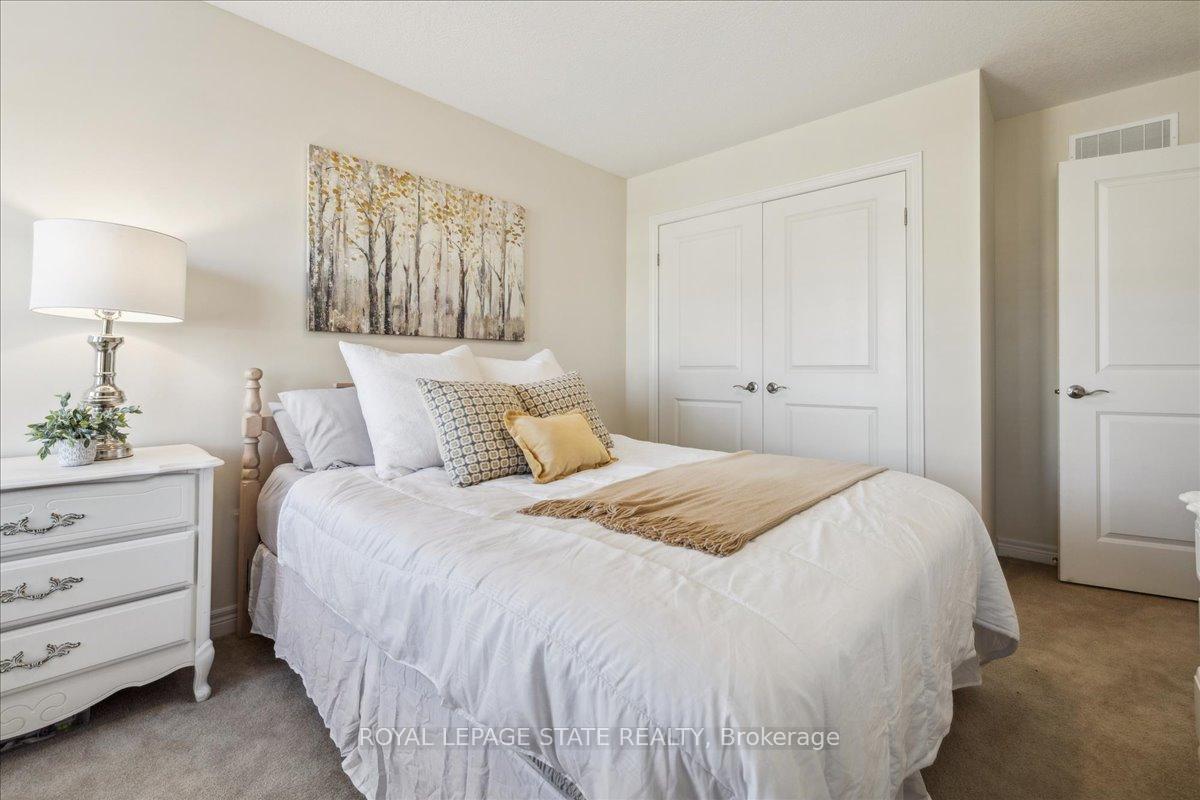 Photo 31 of 127 Kinsman Drive, Hamilton, Binbrook — HOMEH