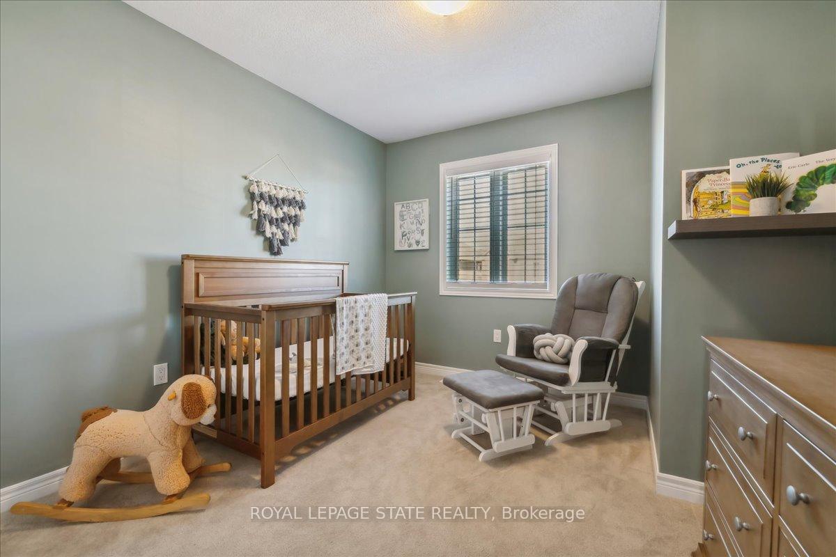 Photo 32 of 127 Kinsman Drive, Hamilton, Binbrook — HOMEH
