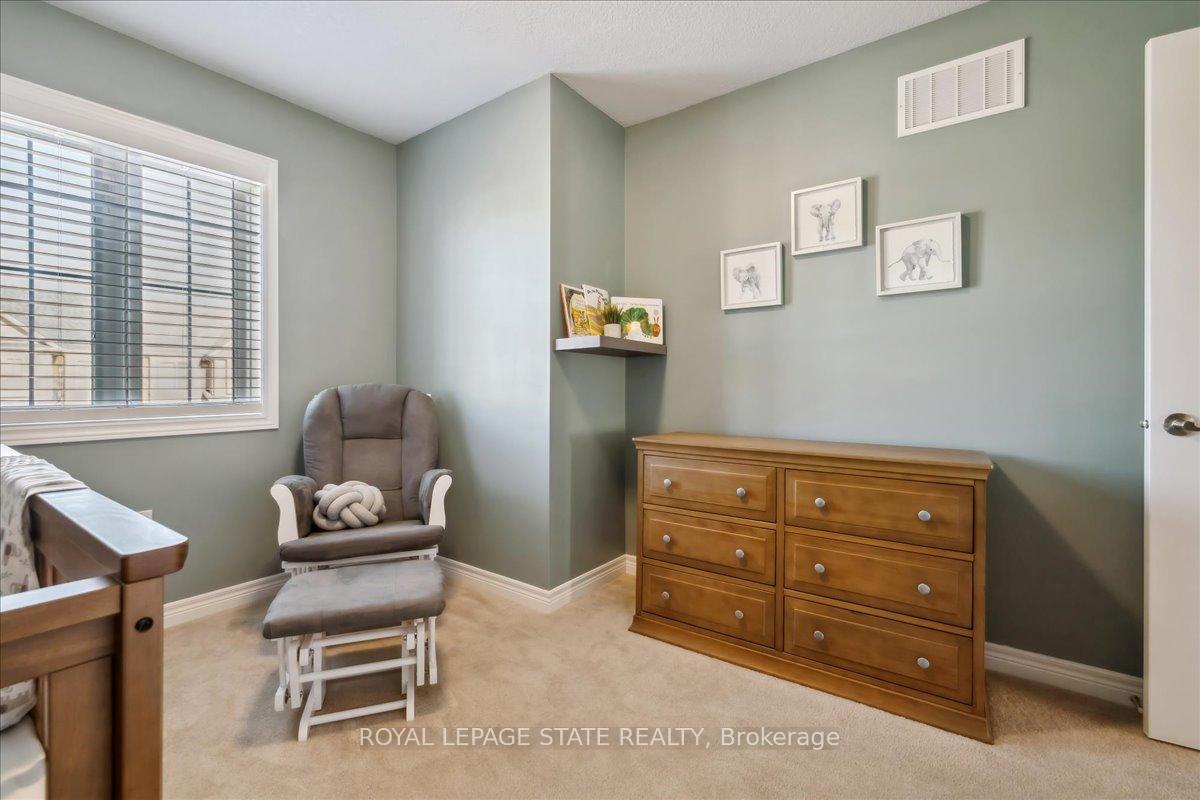 Photo 33 of 127 Kinsman Drive, Hamilton, Binbrook — HOMEH