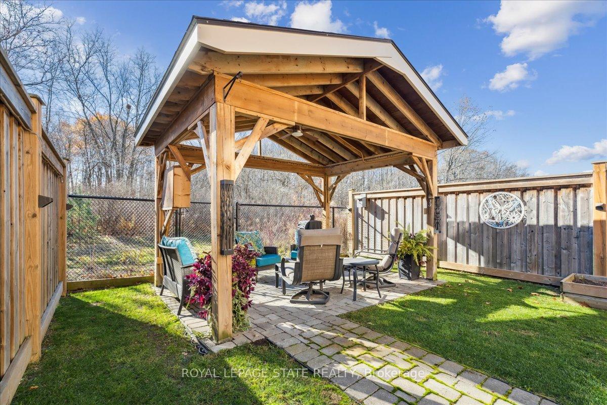 Photo 38 of 127 Kinsman Drive, Hamilton, Binbrook — HOMEH