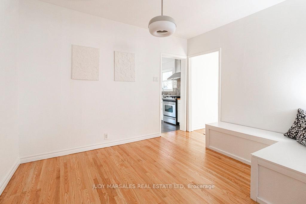 Photo 7 of 325 Hunter Street W, Hamilton, Kirkendall — HOMEH