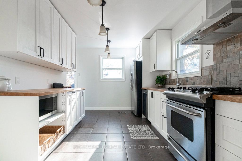 Photo 17 of 325 Hunter Street W, Hamilton, Kirkendall — HOMEH