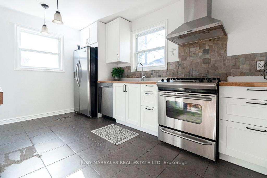Photo 19 of 325 Hunter Street W, Hamilton, Kirkendall — HOMEH