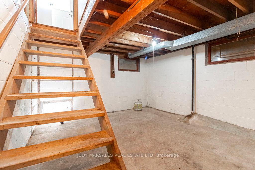 Photo 32 of 325 Hunter Street W, Hamilton, Kirkendall — HOMEH