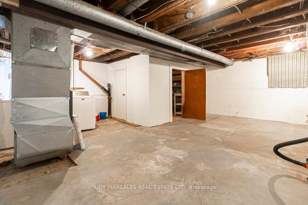 Photo 33 of 325 Hunter Street W, Hamilton, Kirkendall — HOMEH