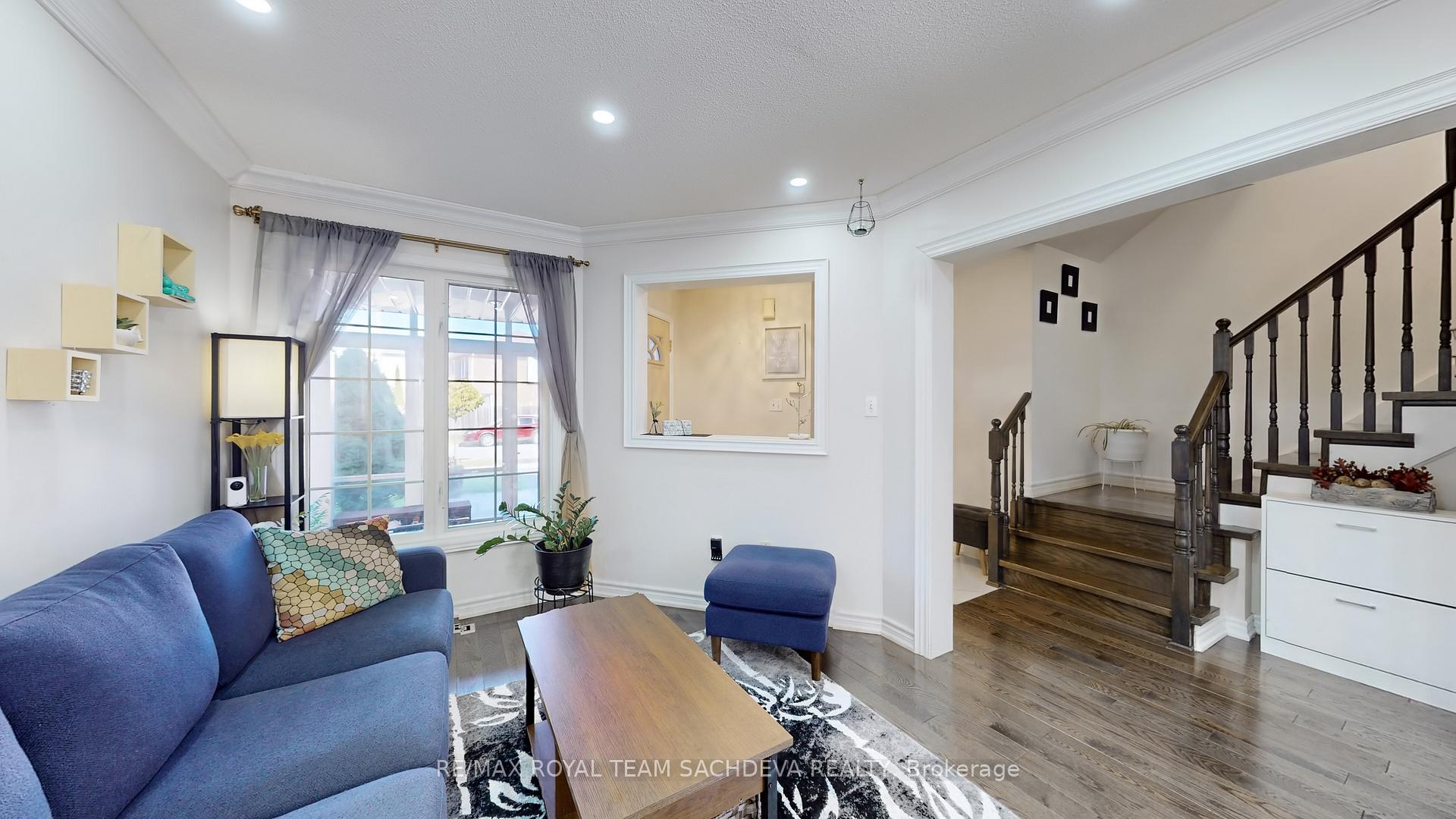 Photo 2 of 51 Monk Crescent, Ajax, Central — HOMEH
