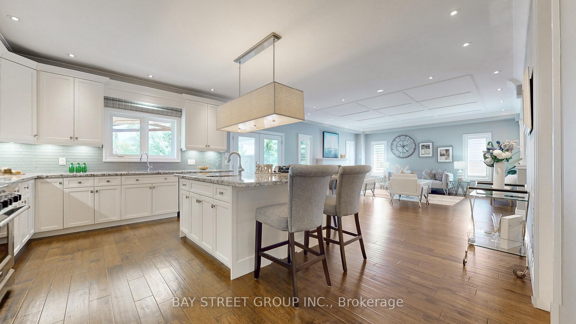 Photo 10 of 208 John Frederick Drive, Hamilton, Meadowlands — HOMEH