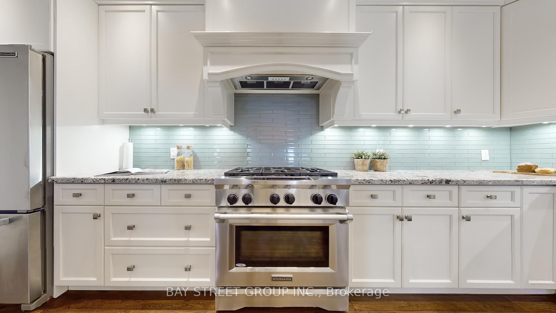 Photo 12 of 208 John Frederick Drive, Hamilton, Meadowlands — HOMEH
