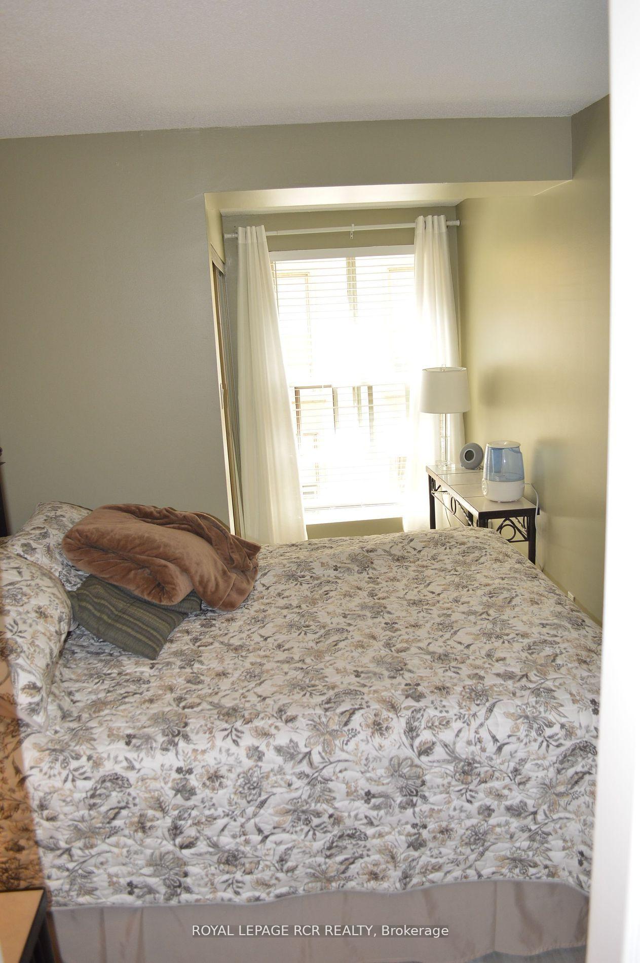 Photo 12 of Unit 410, 88 Charles Street E, Toronto, Church-Yonge Corridor — HOMEH
