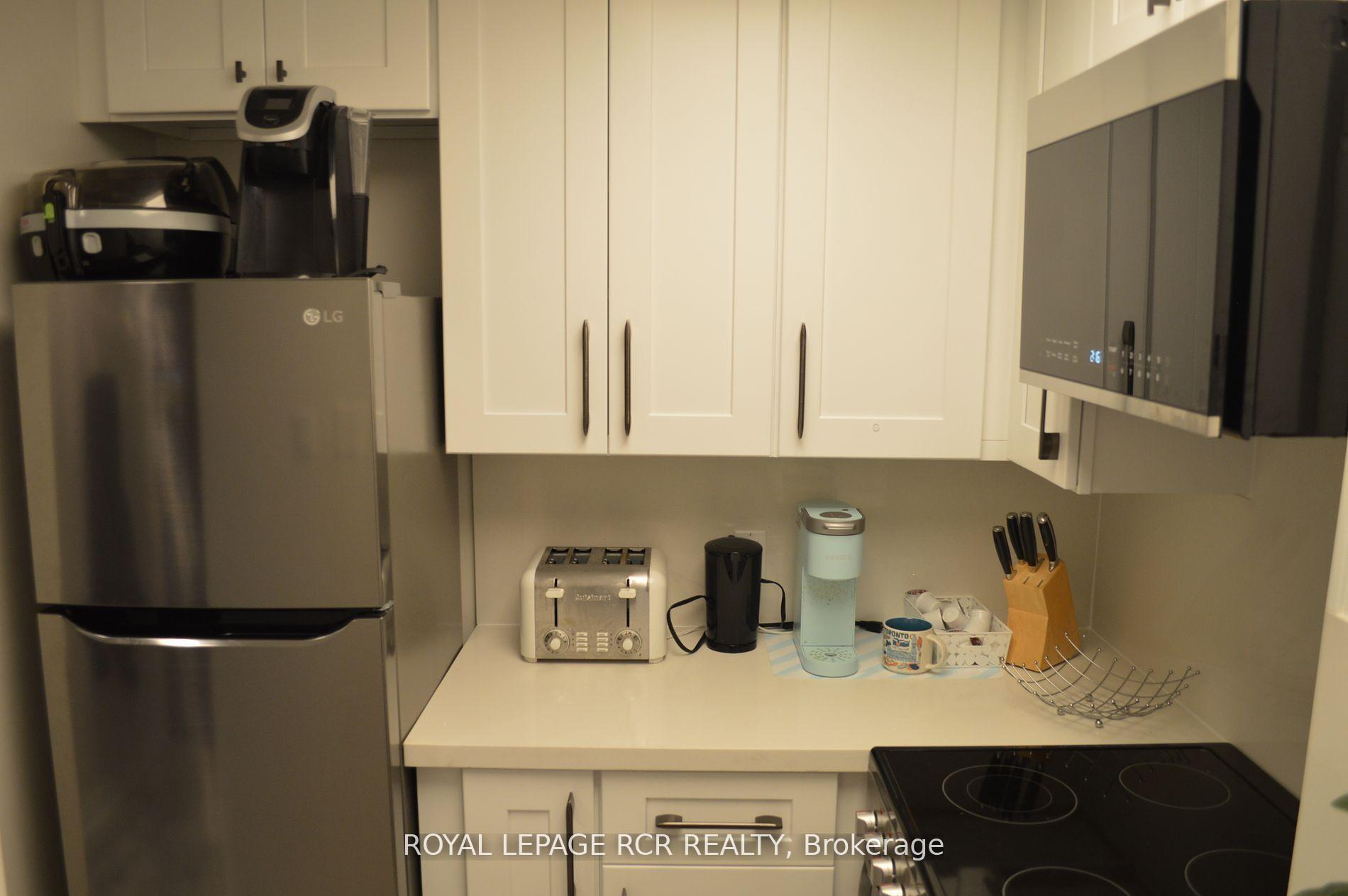 Photo 9 of Unit 410, 88 Charles Street E, Toronto, Church-Yonge Corridor — HOMEH