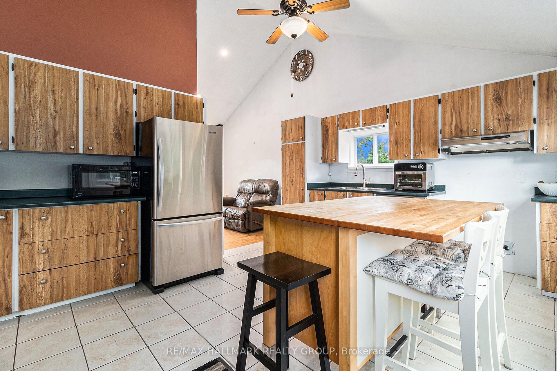 Photo 13 of 5055 Loggers Way, Ottawa, Fitzroy — HOMEH
