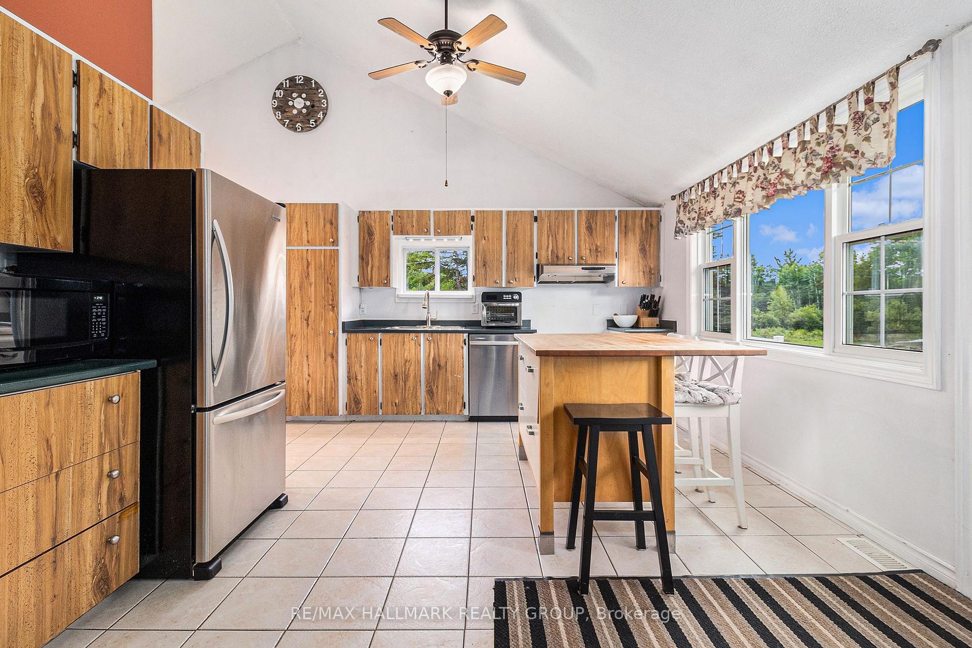 Photo 14 of 5055 Loggers Way, Ottawa, Fitzroy — HOMEH