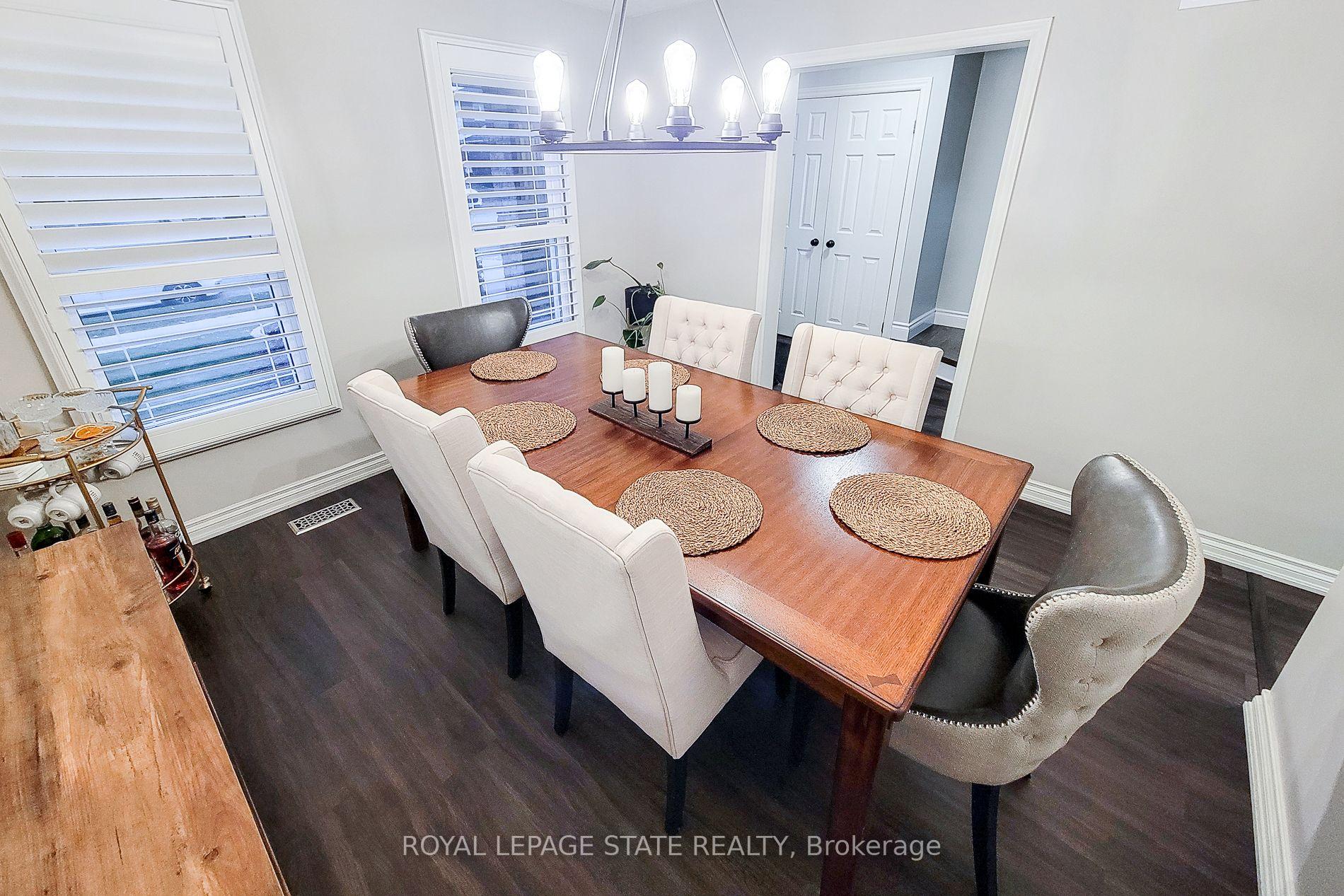 Photo 6 of 51 Branthaven Drive, Hamilton, Stoney Creek Mountain — HOMEH