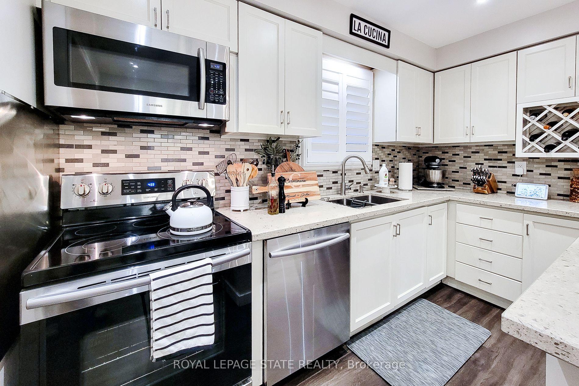 Photo 10 of 51 Branthaven Drive, Hamilton, Stoney Creek Mountain — HOMEH