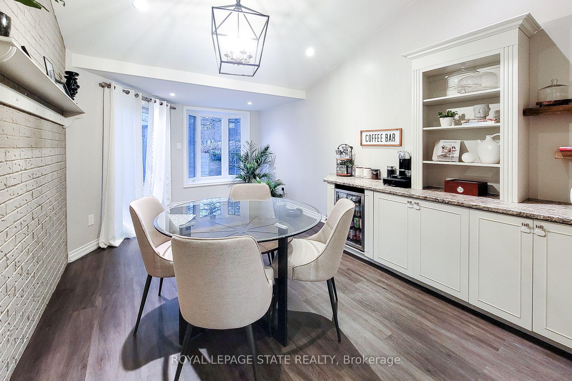 Photo 12 of 51 Branthaven Drive, Hamilton, Stoney Creek Mountain — HOMEH