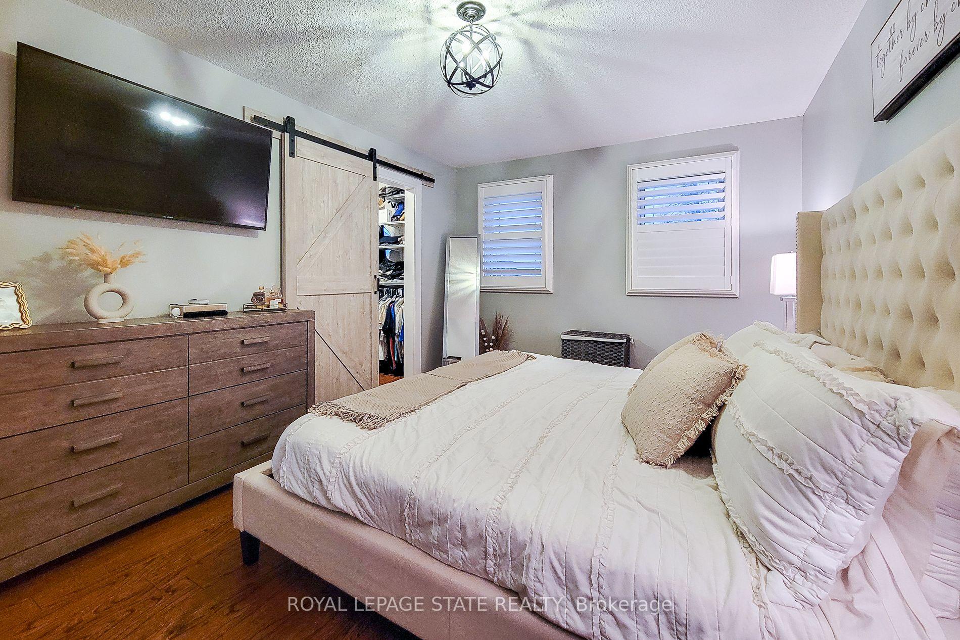 Photo 21 of 51 Branthaven Drive, Hamilton, Stoney Creek Mountain — HOMEH