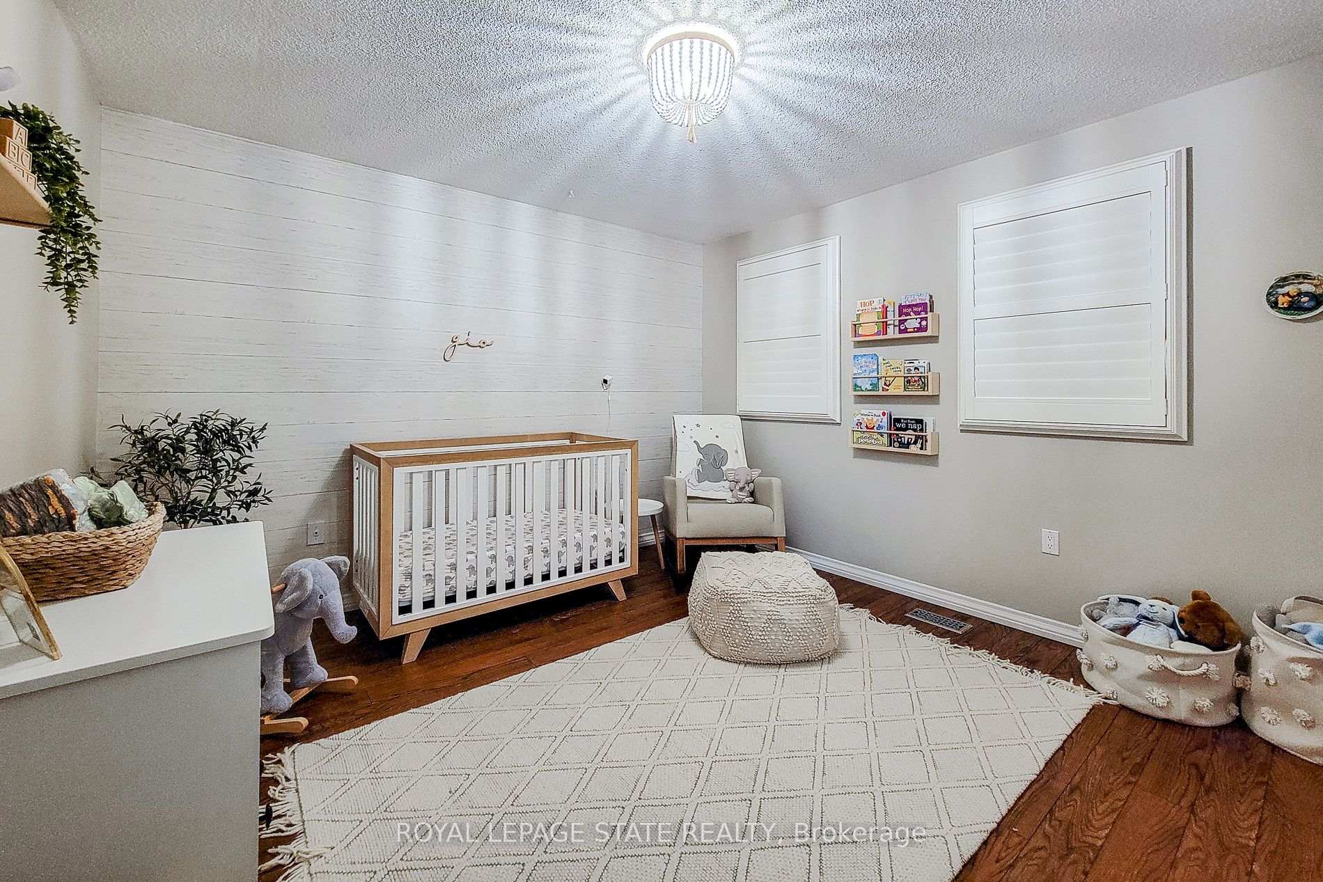 Photo 24 of 51 Branthaven Drive, Hamilton, Stoney Creek Mountain — HOMEH