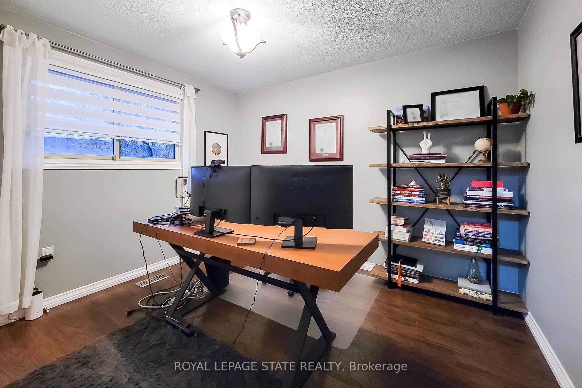 Photo 25 of 51 Branthaven Drive, Hamilton, Stoney Creek Mountain — HOMEH
