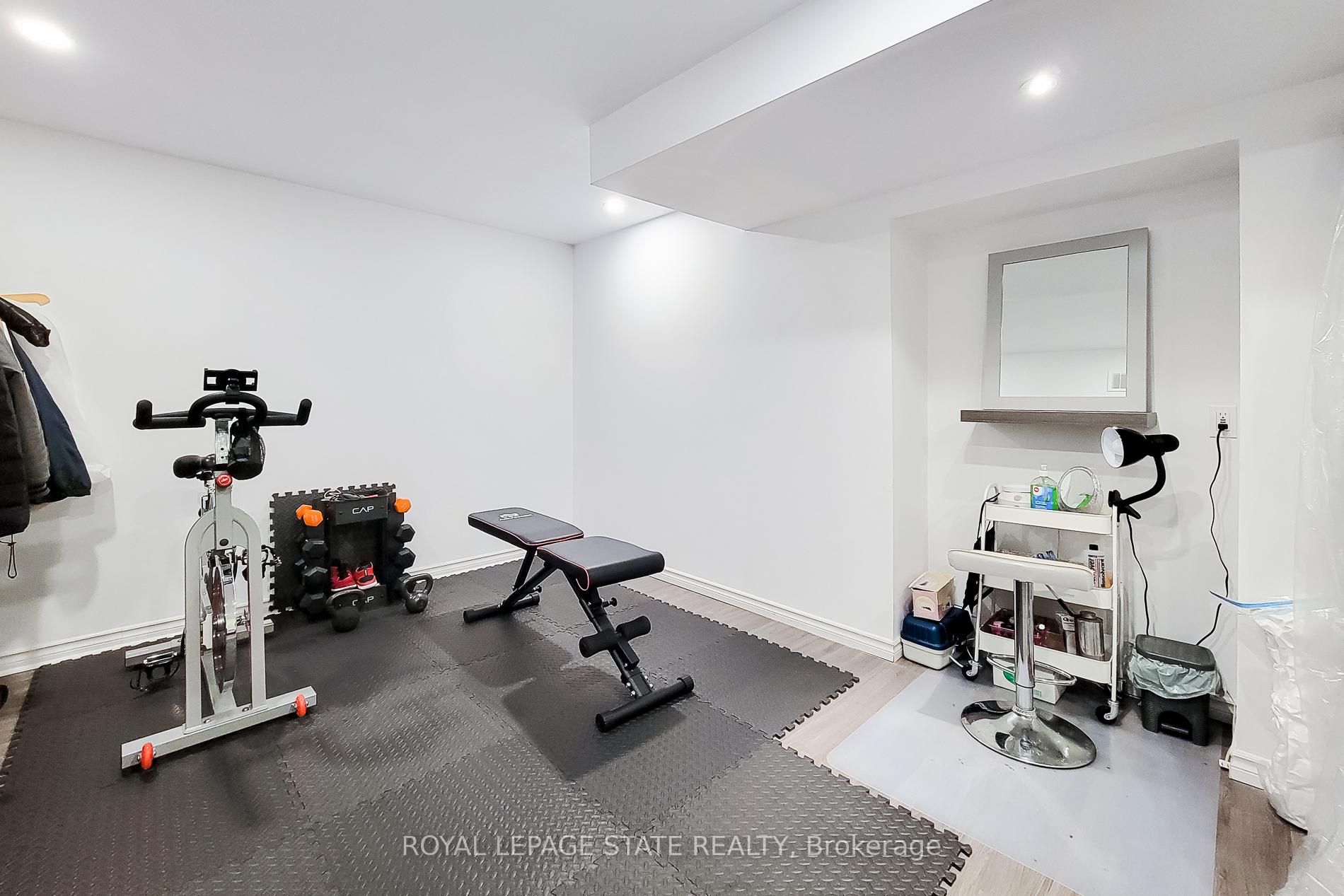 Photo 32 of 51 Branthaven Drive, Hamilton, Stoney Creek Mountain — HOMEH
