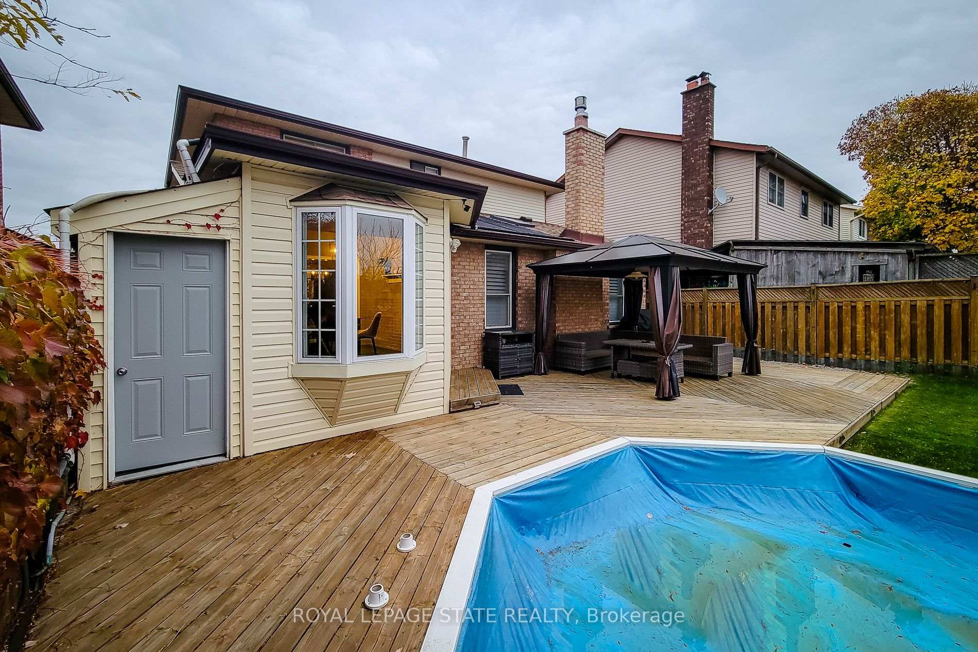 Photo 35 of 51 Branthaven Drive, Hamilton, Stoney Creek Mountain — HOMEH