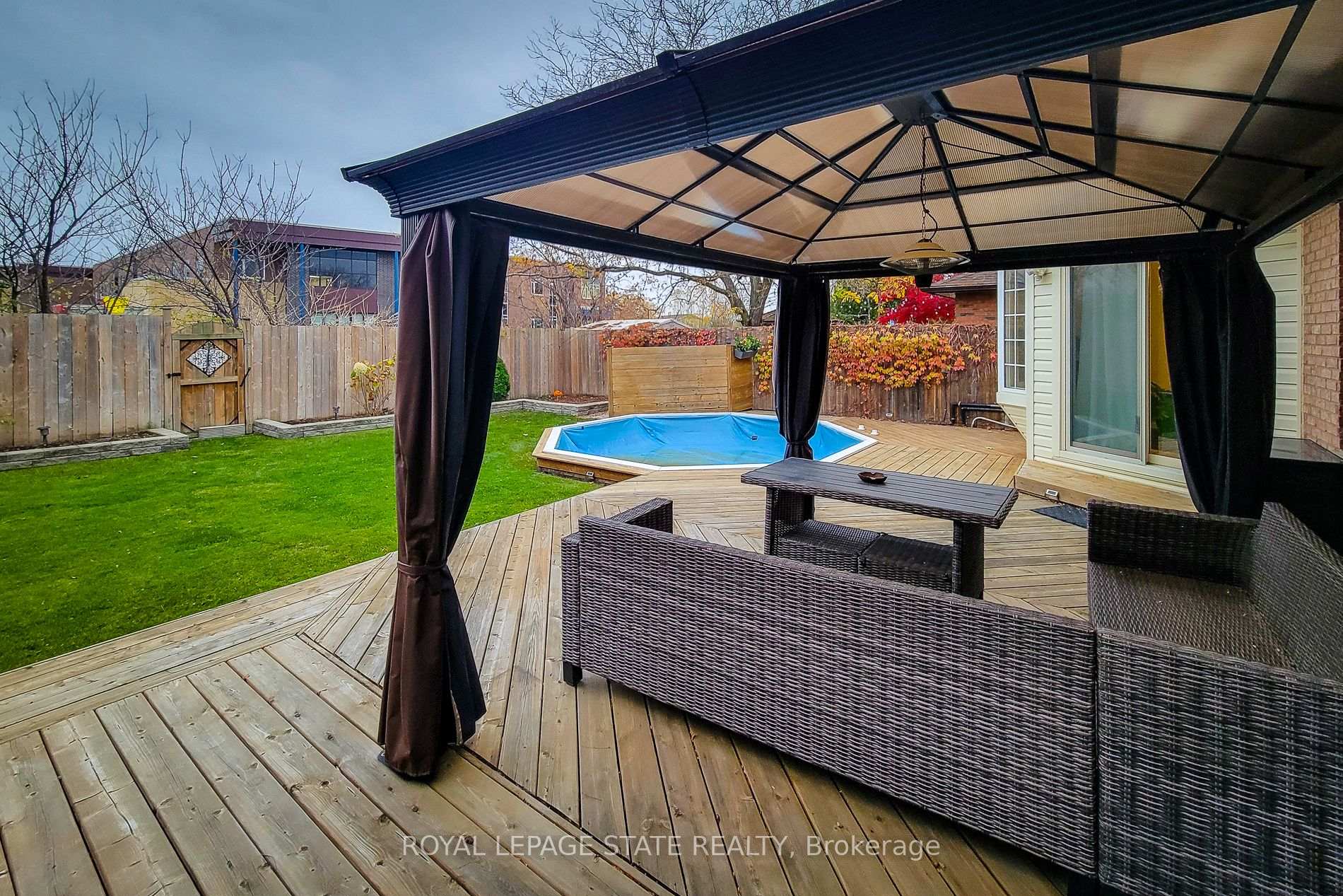 Photo 36 of 51 Branthaven Drive, Hamilton, Stoney Creek Mountain — HOMEH
