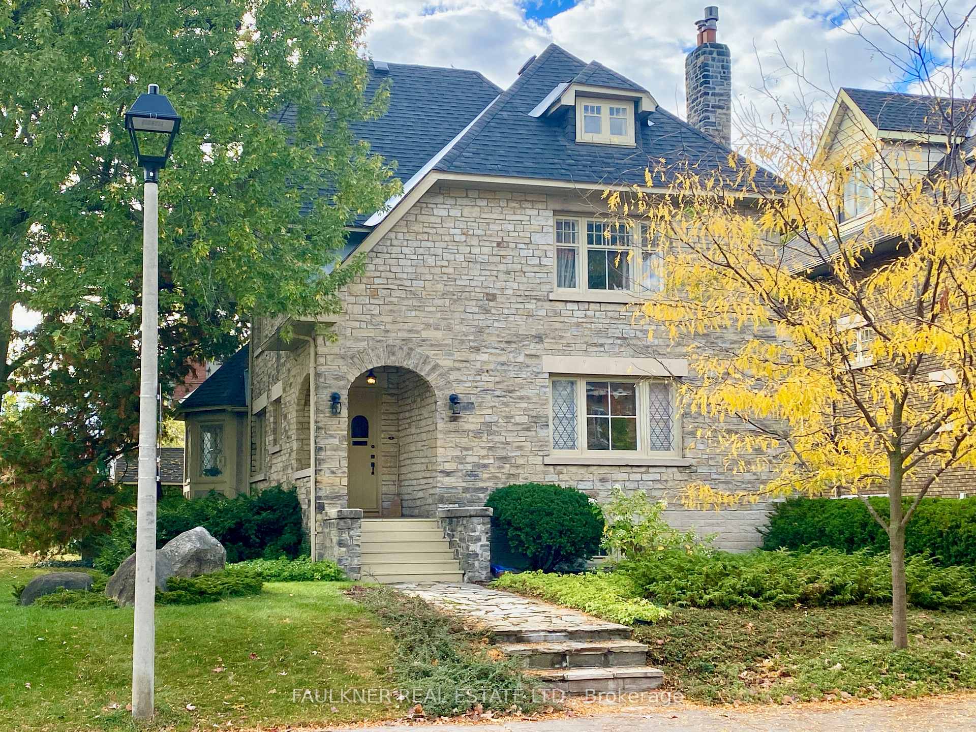 Photo 1 of 234 Fourth Avenue, Ottawa, Glebe — HOMEH