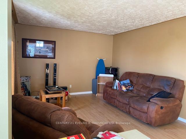 Photo 7 of 58 Tenth Street W, Armstrong, Earlton — HOMEH