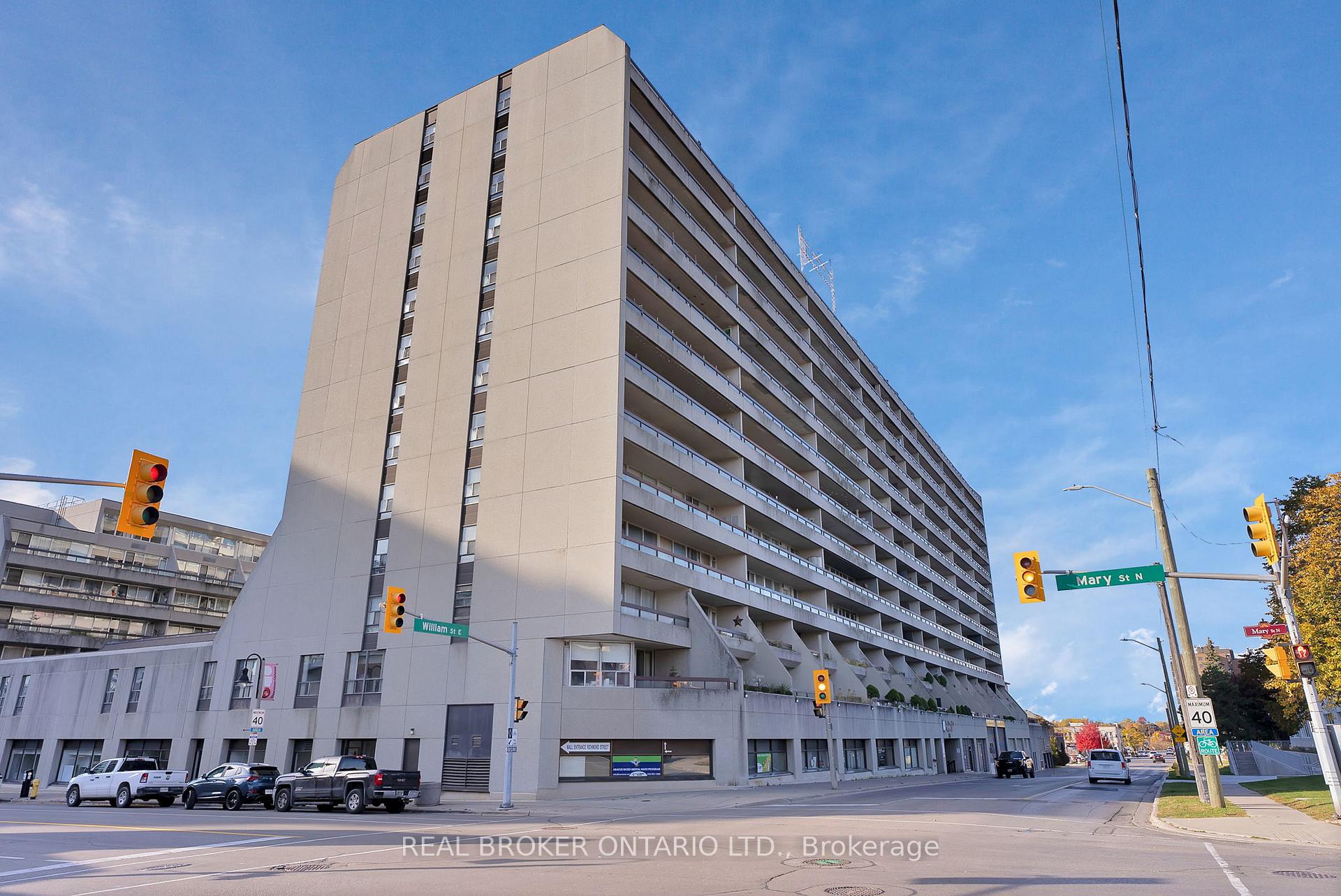 Front of Unit 701, 55 William Street E