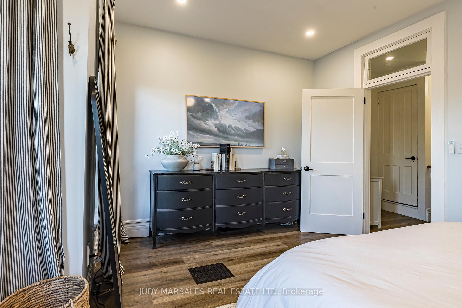 Photo 28 of Unit 1/2, 185 Emerald Street, Hamilton, Landsdale — HOMEH