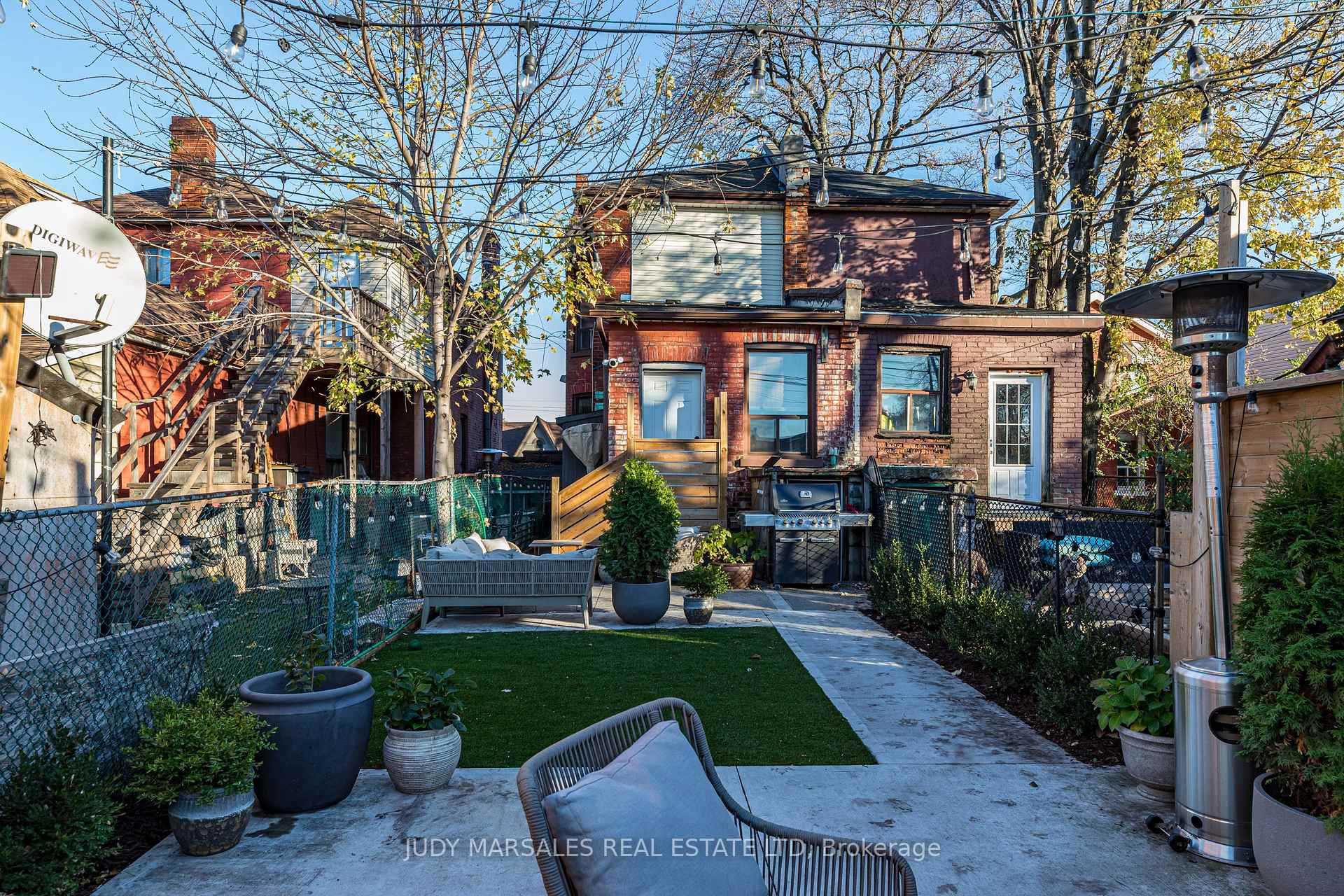 Photo 31 of Unit 1/2, 185 Emerald Street, Hamilton, Landsdale — HOMEH