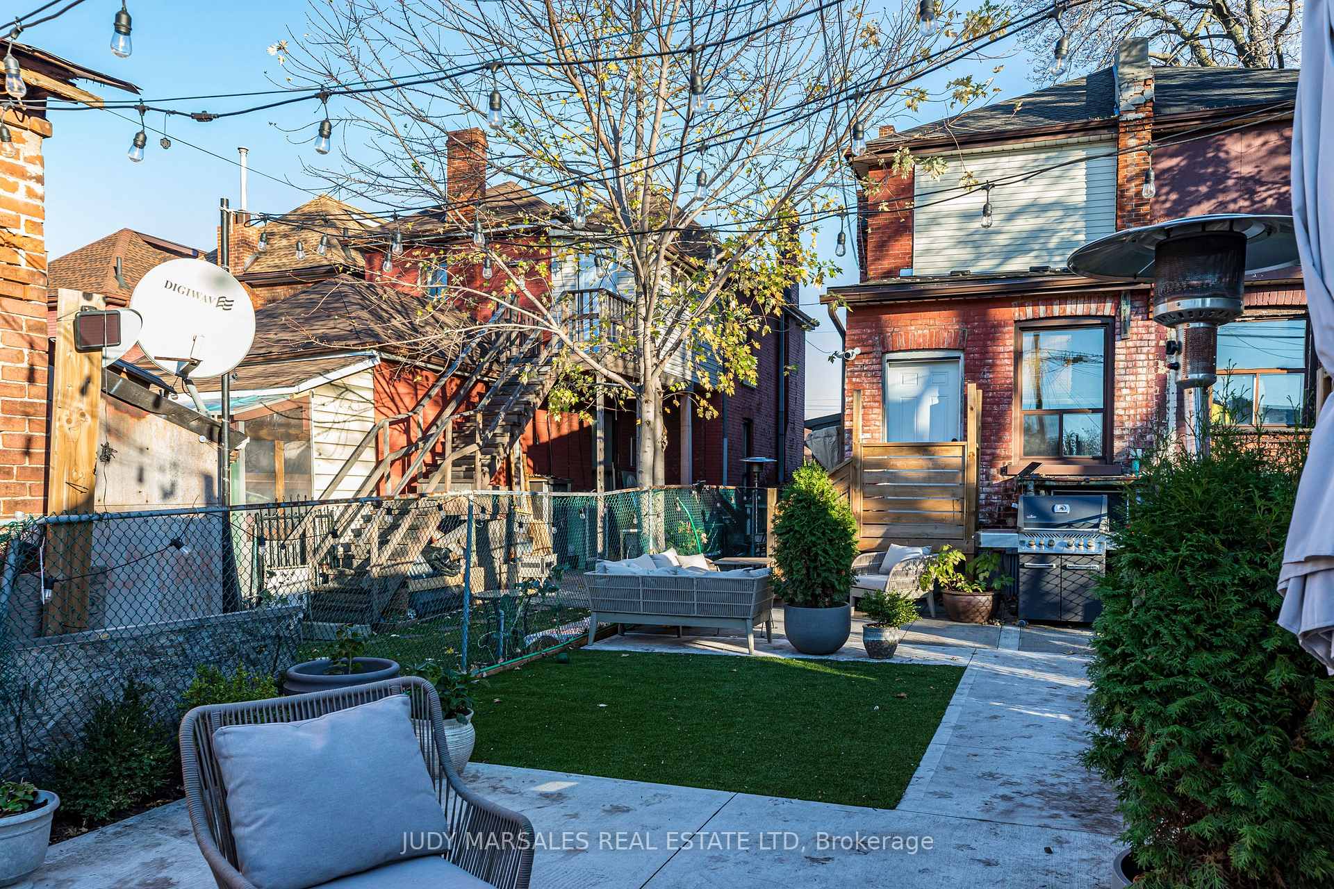 Photo 34 of Unit 1/2, 185 Emerald Street, Hamilton, Landsdale — HOMEH