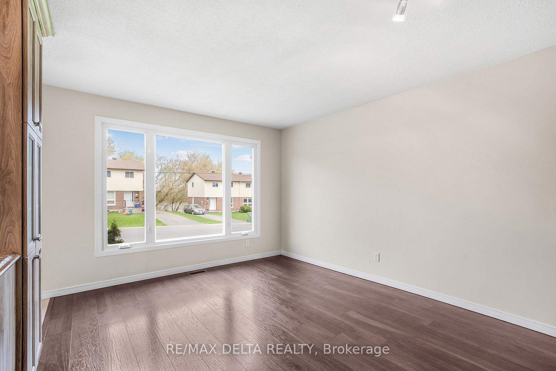 Photo 4 of 68 Boyd Street, Champlain, Vankleek Hill — HOMEH