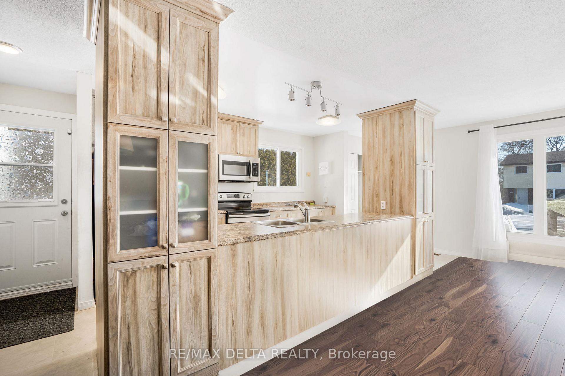 Photo 6 of 68 Boyd Street, Champlain, Vankleek Hill — HOMEH