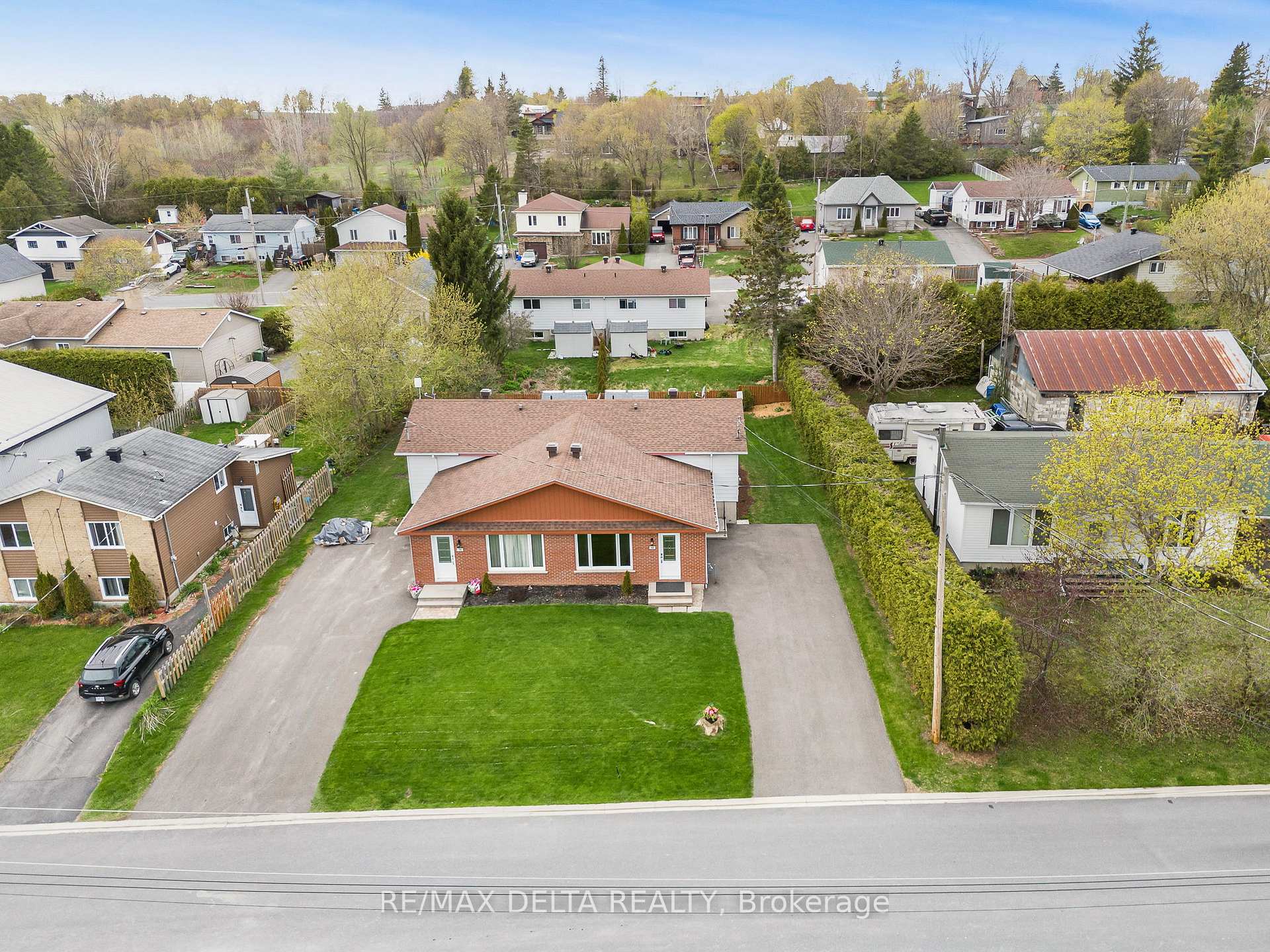 Photo 20 of 68 Boyd Street, Champlain, Vankleek Hill — HOMEH