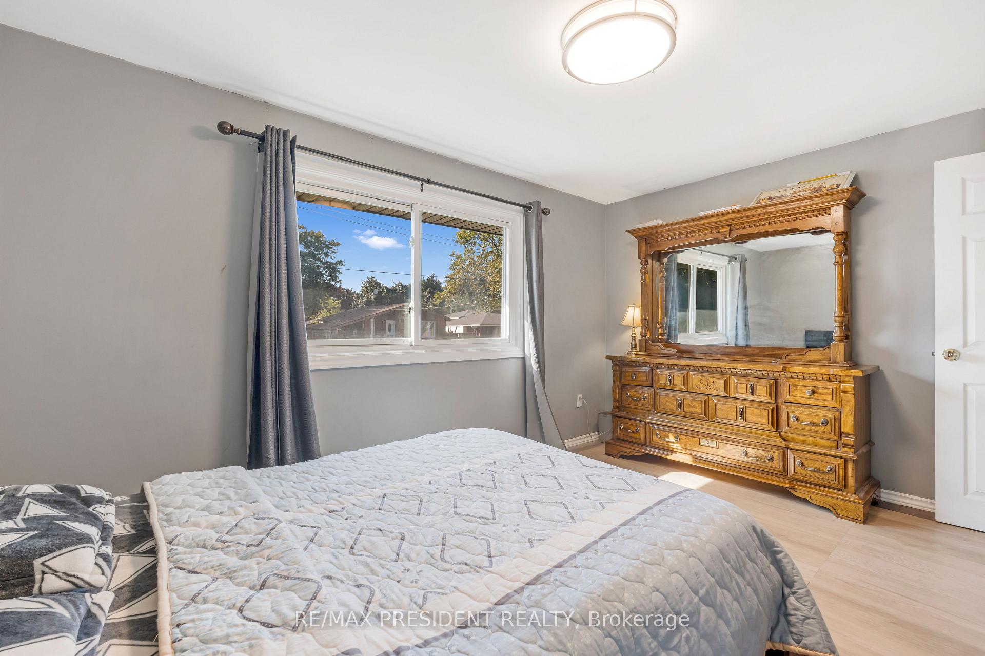 Photo 25 of 6 Rideau Crescent, Hamilton, Lisgar — HOMEH