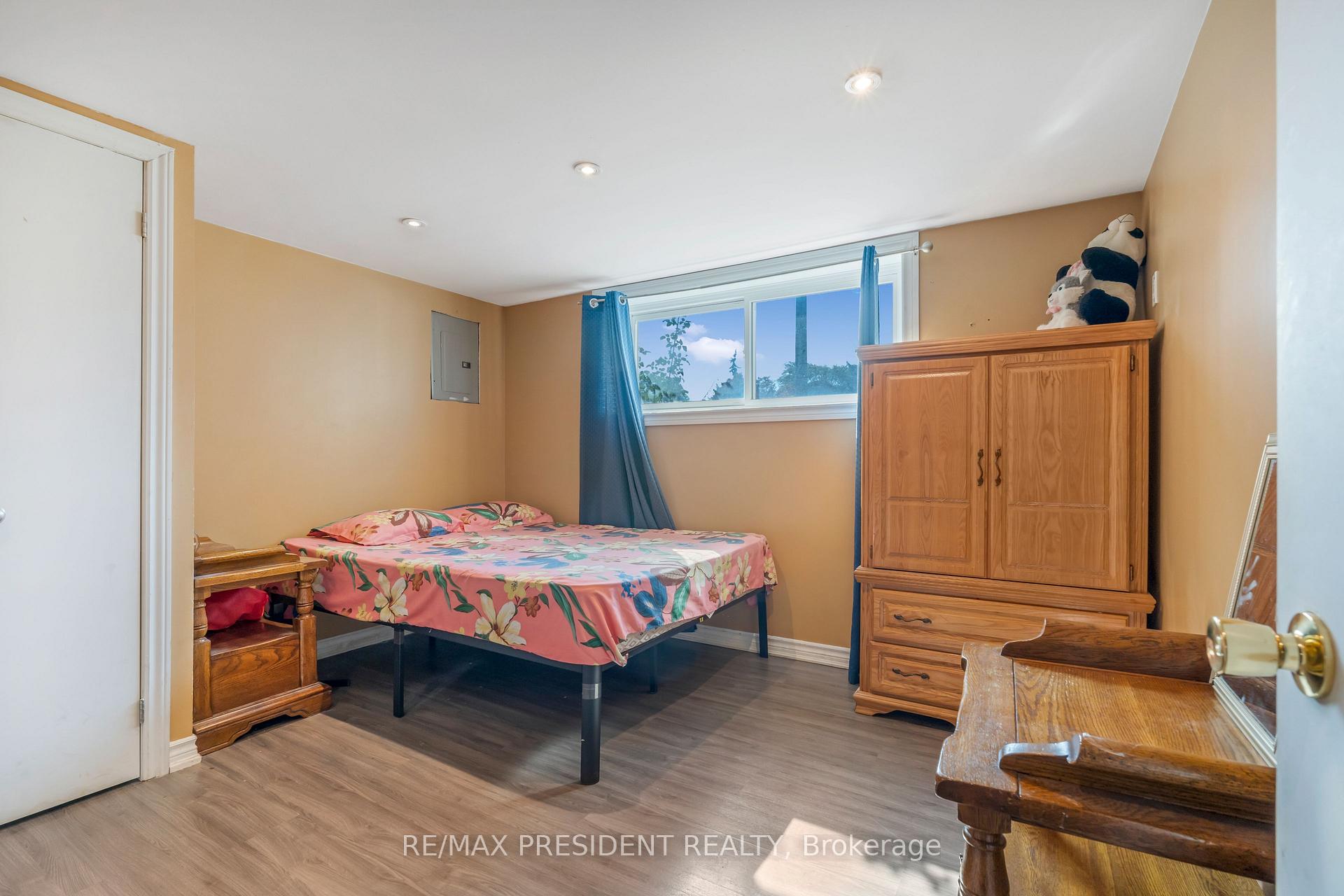 Photo 29 of 6 Rideau Crescent, Hamilton, Lisgar — HOMEH