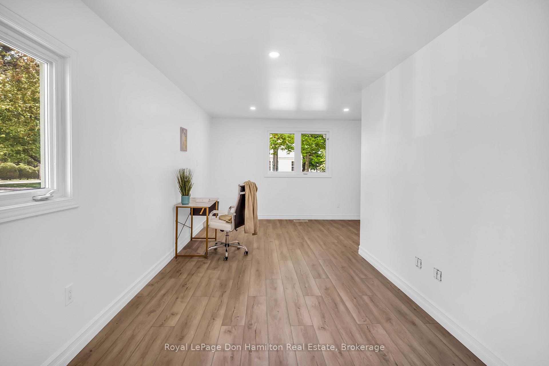 Photo 9 of 239 Jones Street, Goderich, Goderich (Town) — HOMEH