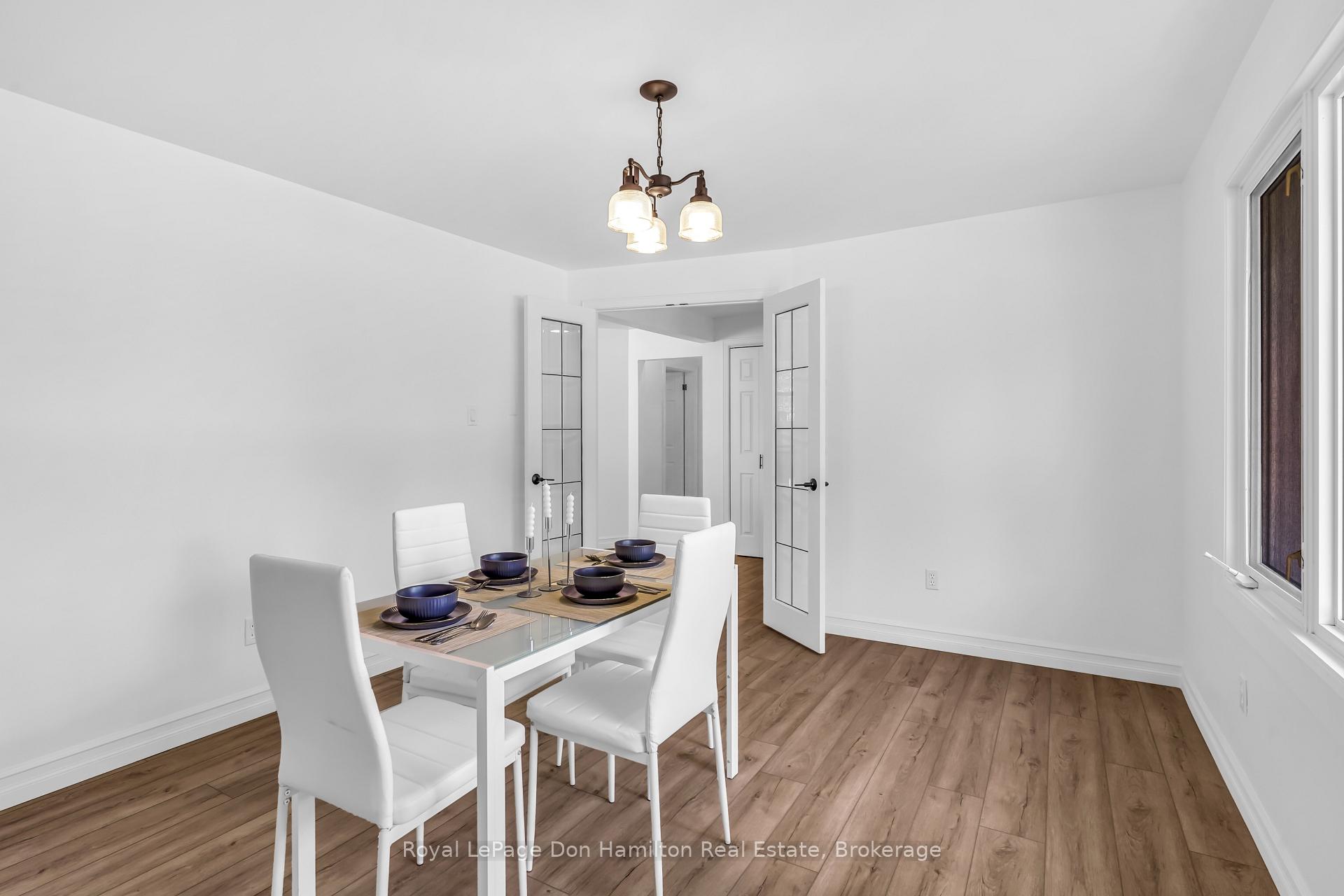 Photo 12 of 239 Jones Street, Goderich, Goderich (Town) — HOMEH