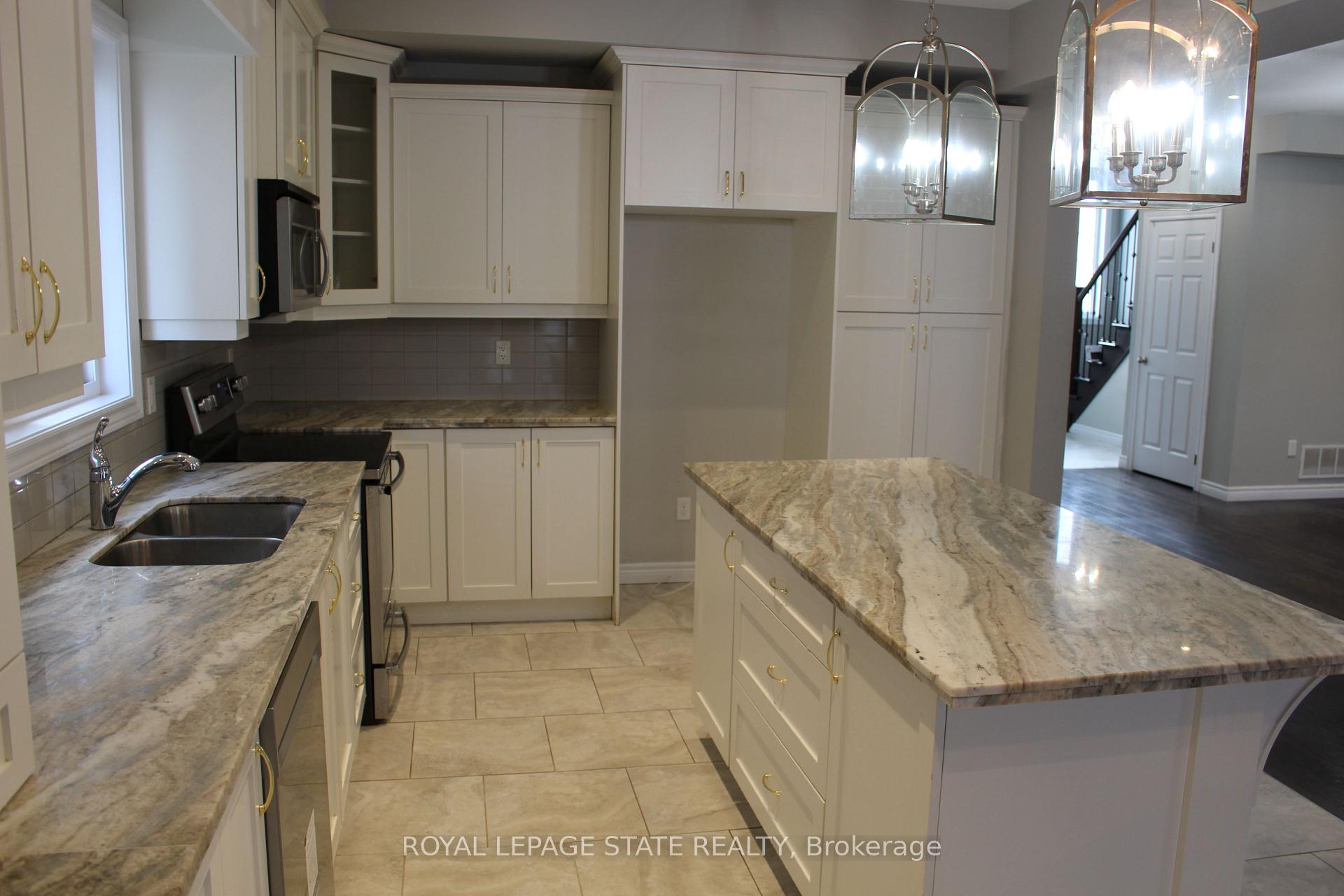 Photo 5 of 250 Nashville Circle, Hamilton, Gershome — HOMEH