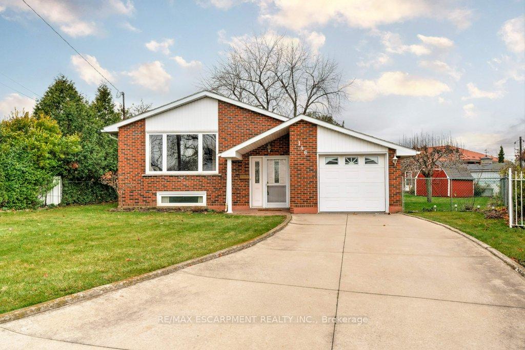 Photo 1 of 146 West 3rd Street, Hamilton, Bonnington — HOMEH
