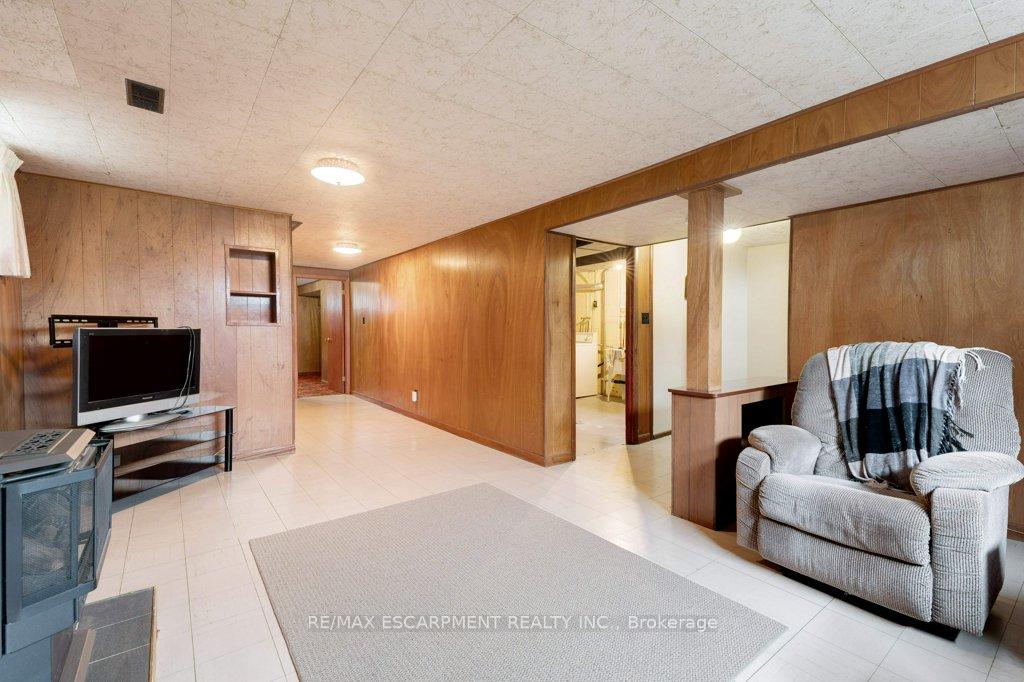 Photo 24 of 146 West 3rd Street, Hamilton, Bonnington — HOMEH