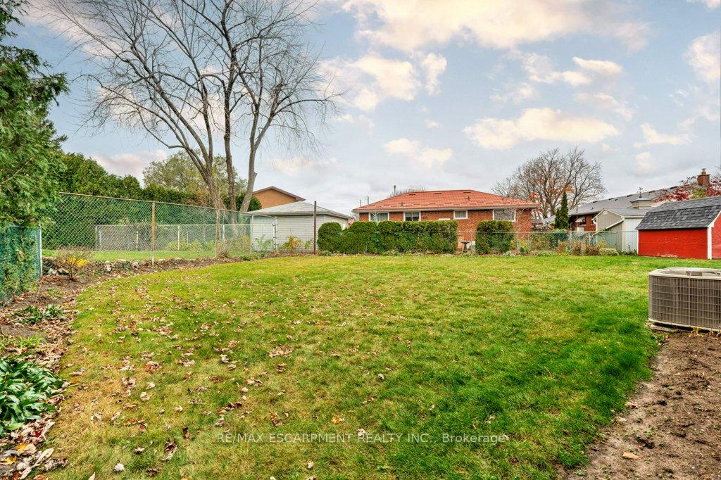 Photo 32 of 146 West 3rd Street, Hamilton, Bonnington — HOMEH