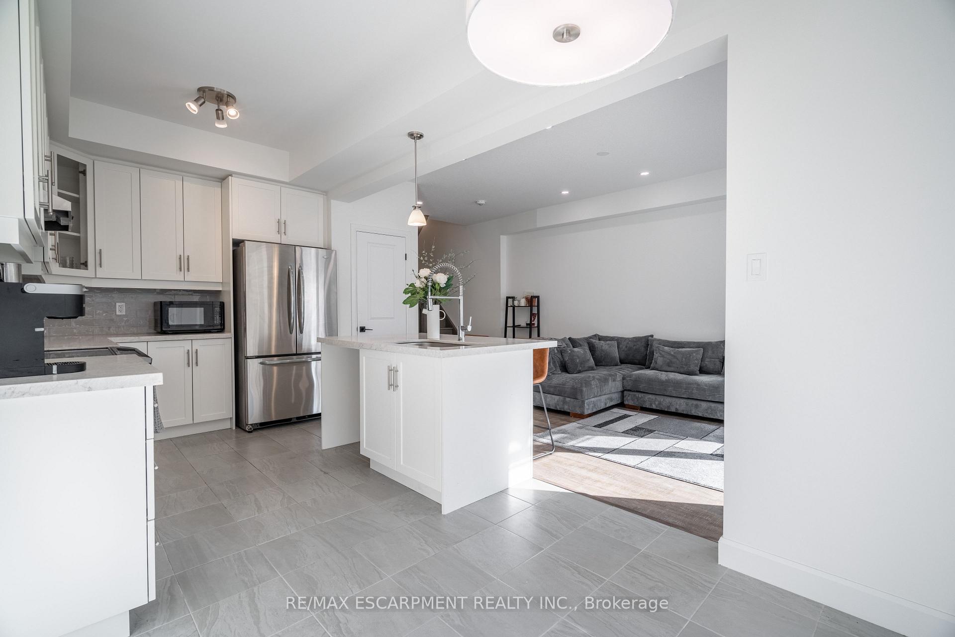 Photo 13 of 33 Southam Lane, Hamilton, Mountview — HOMEH