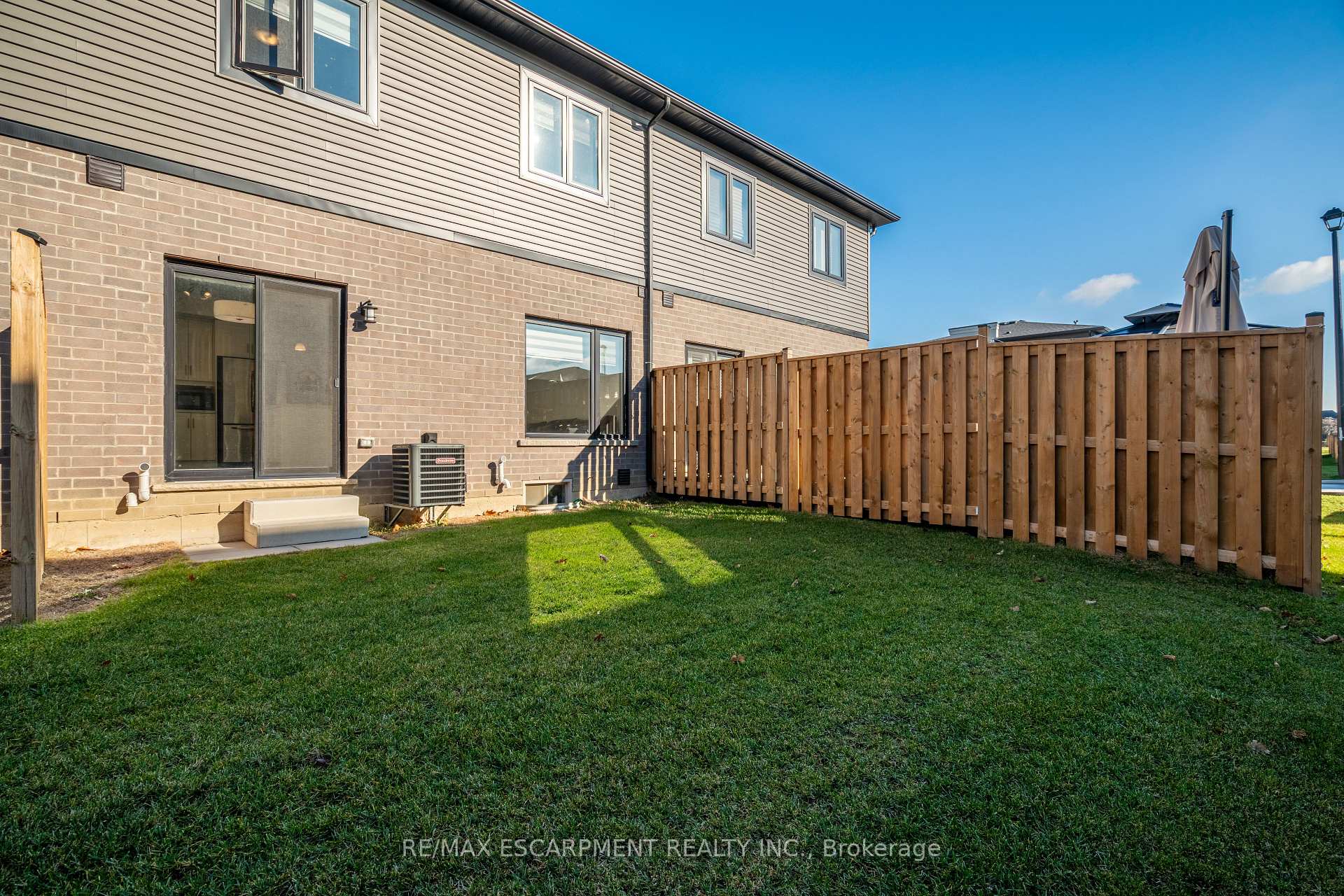 Photo 26 of 33 Southam Lane, Hamilton, Mountview — HOMEH