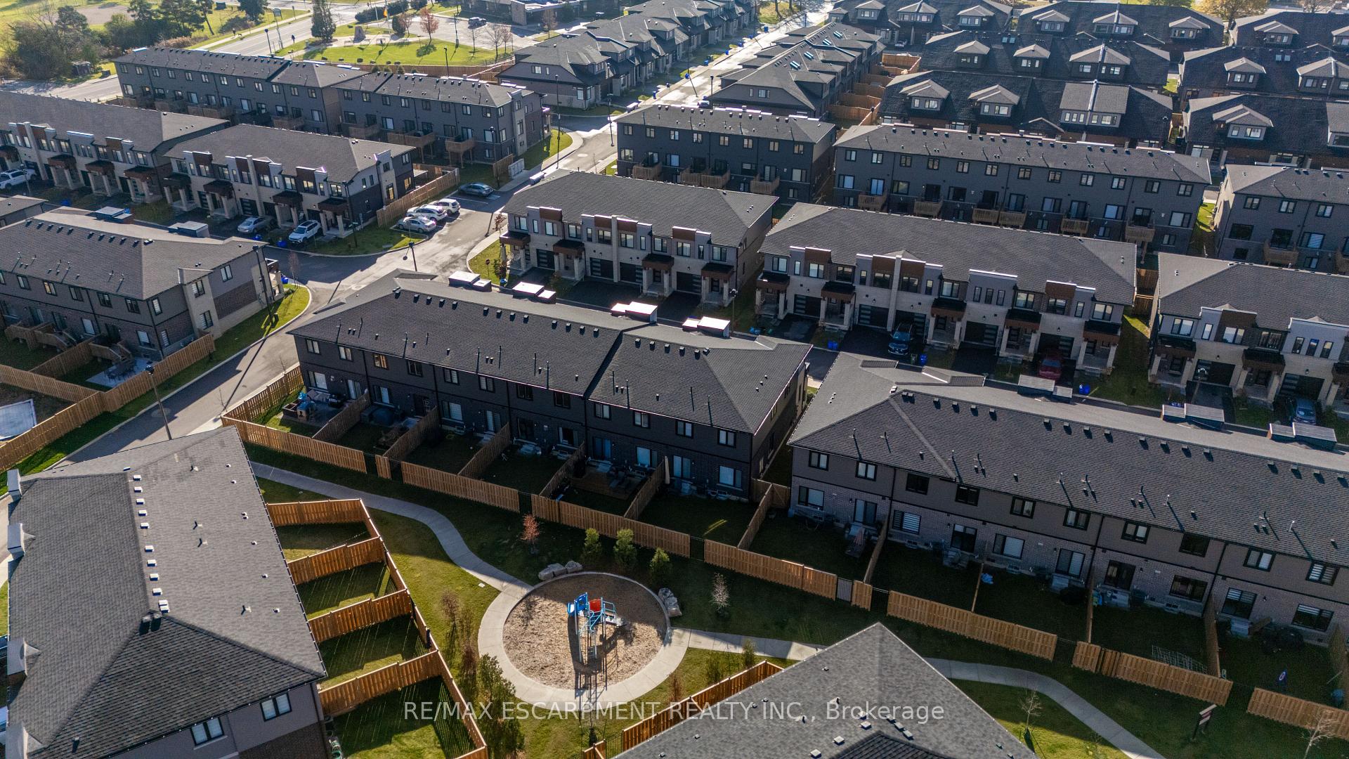 Photo 28 of 33 Southam Lane, Hamilton, Mountview — HOMEH