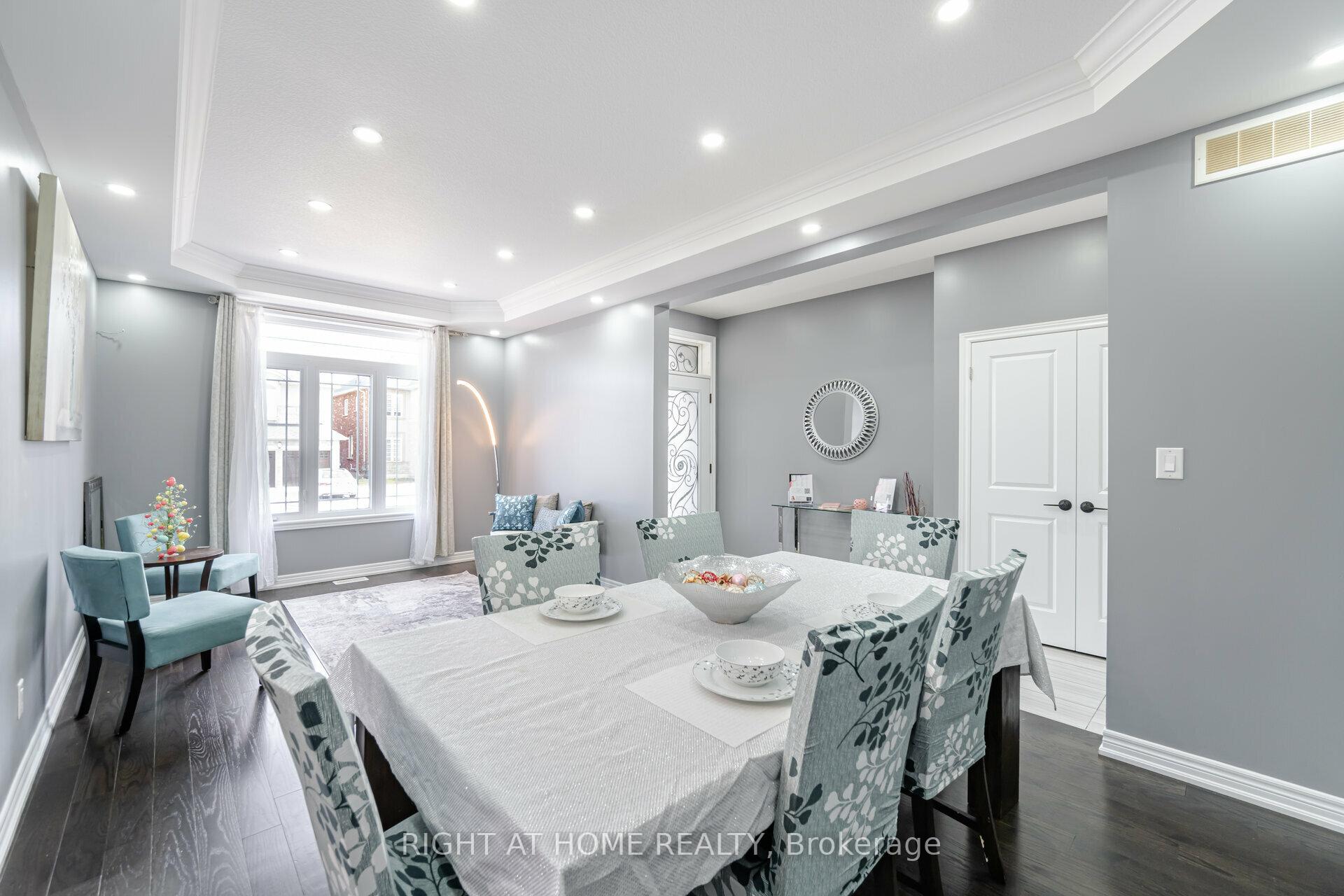 Photo 50 of 23 Robertson Road, Hamilton, Ancaster — HOMEH
